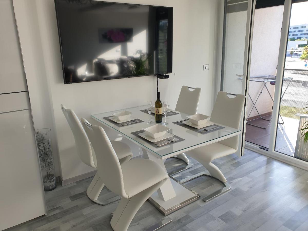 Apartment Val Копер Экстерьер фото