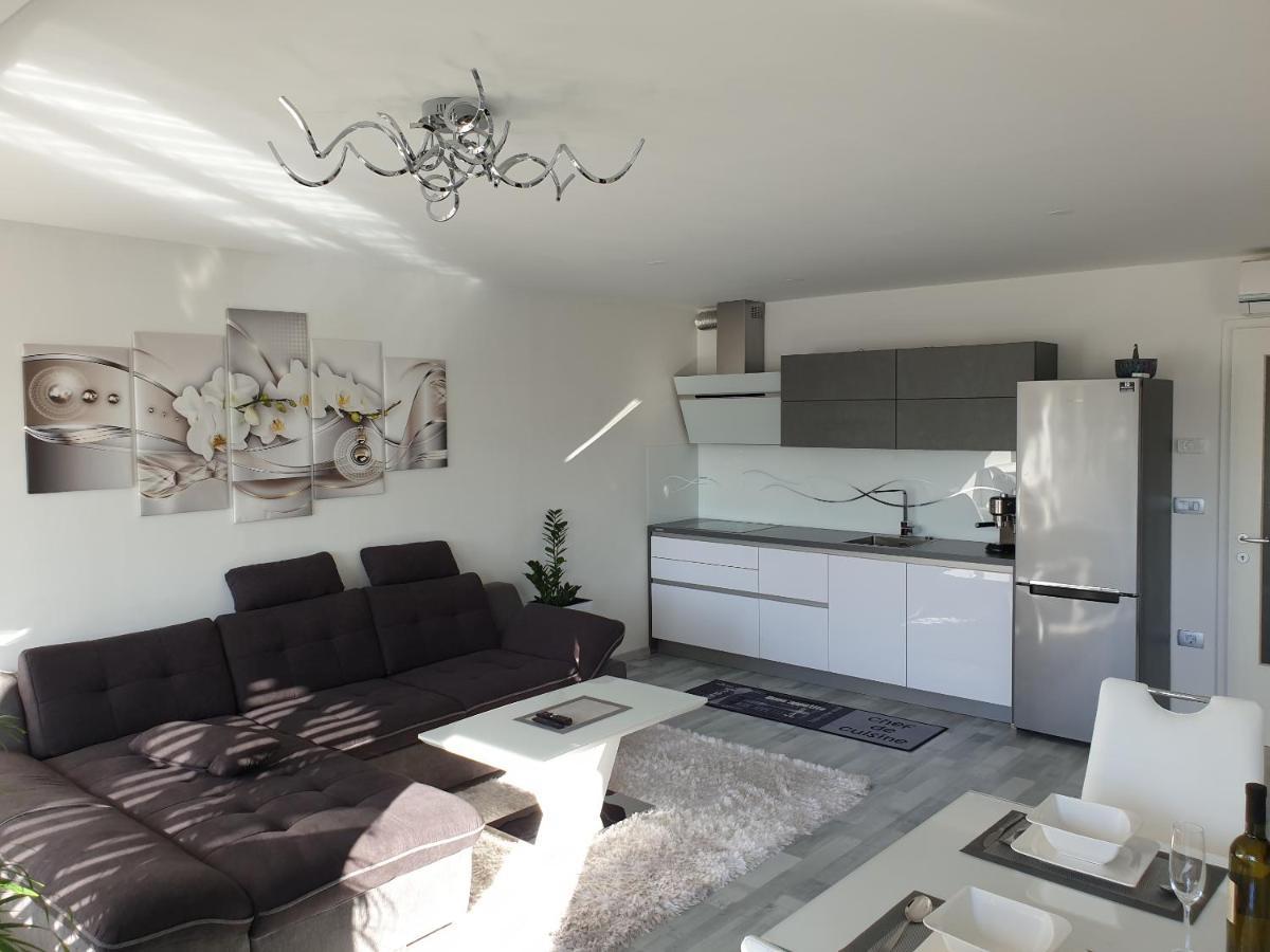 Apartment Val Копер Экстерьер фото